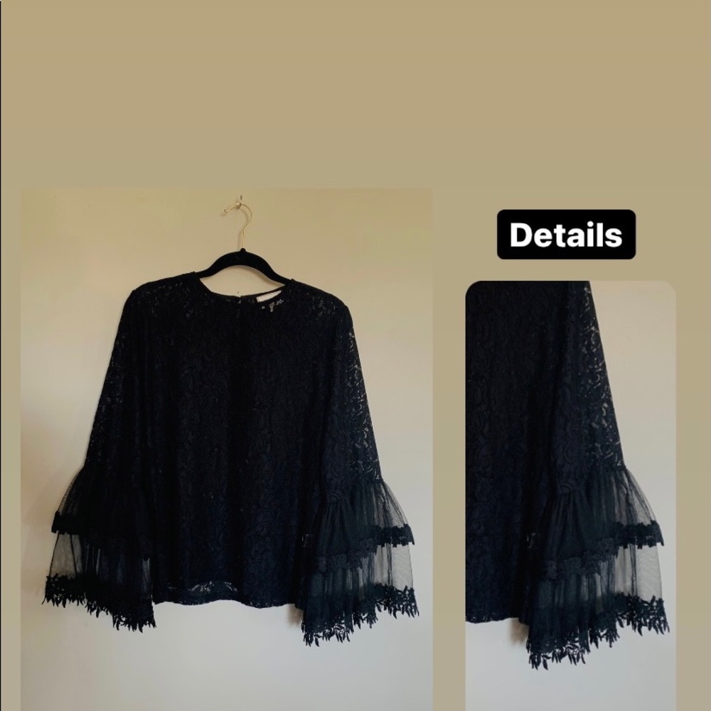 Black bell Sleeve -in excellent condition